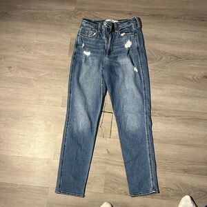 Hollister Women's Blue Straight Leg Jeans